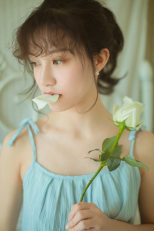 明星专题：汤嬿